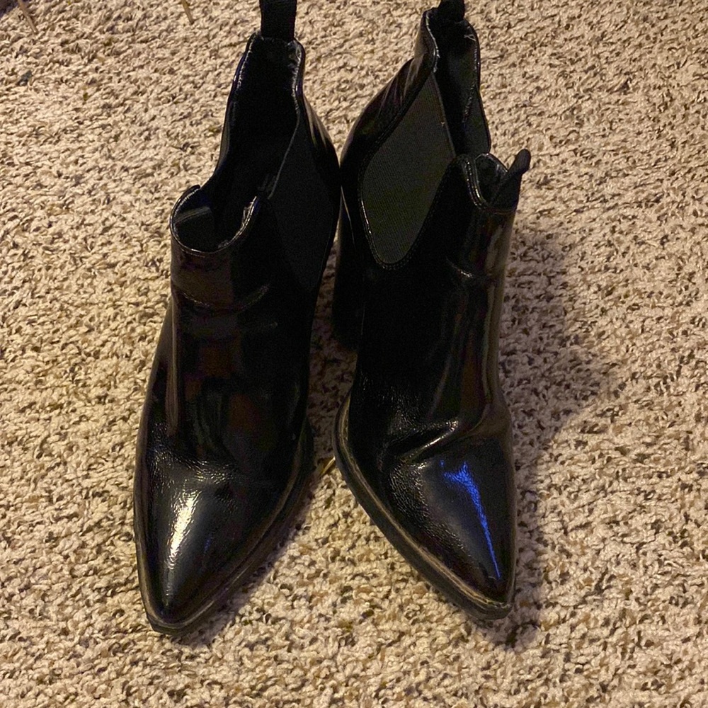 Black Boots
